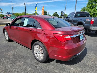 2014 Chrysler 200 LX   - Photo 4 - Ogden, UT 84401