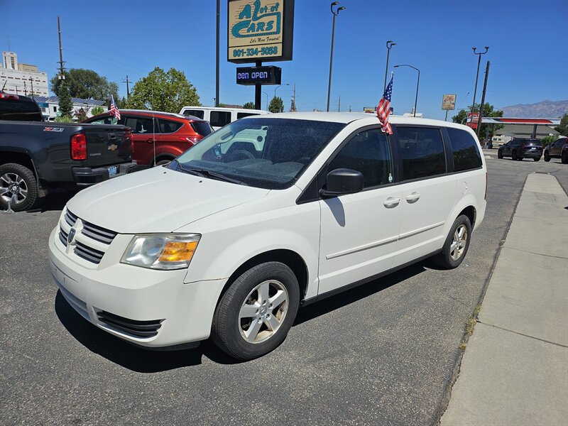 2009 Dodge Grand Caravan SE   - Photo 1 - Ogden, UT 84401