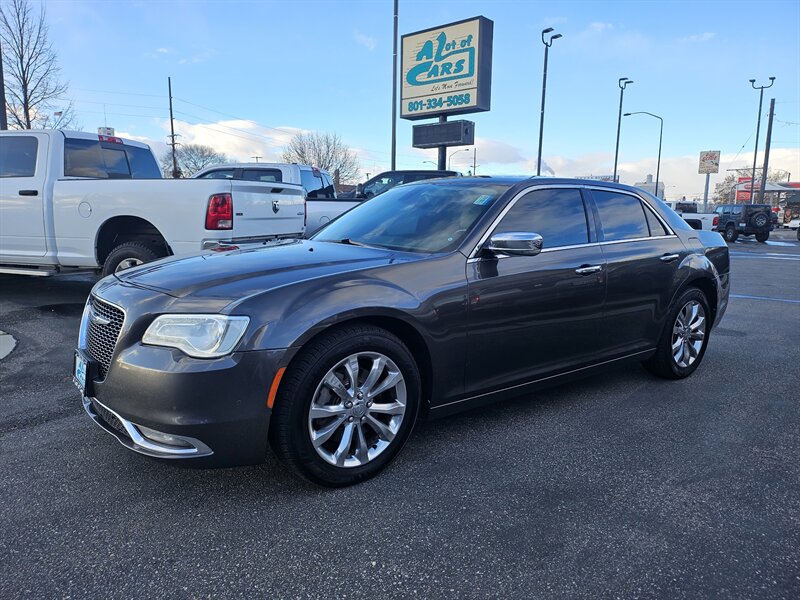 2015 Chrysler 300 C's photo