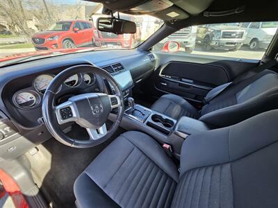 2013 Dodge Challenger SXT   - Photo 18 - Ogden, UT 84401