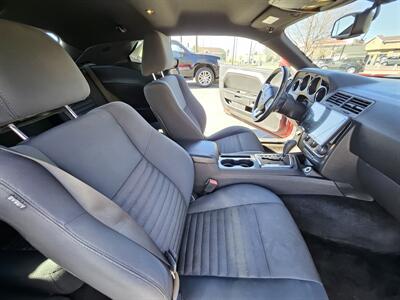 2013 Dodge Challenger SXT   - Photo 16 - Ogden, UT 84401
