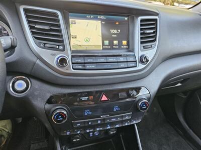 2016 Hyundai TUCSON Limited - Photo 13 - Ogden, UT 84401