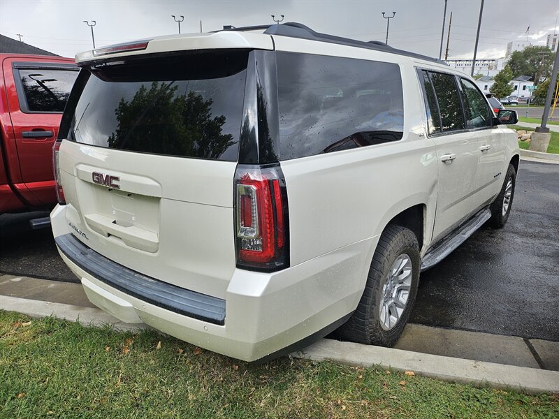 2015 GMC Yukon XL SLT  