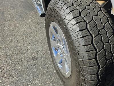 2012 Nissan Titan SV - Photo 5 - Ogden, UT 84401