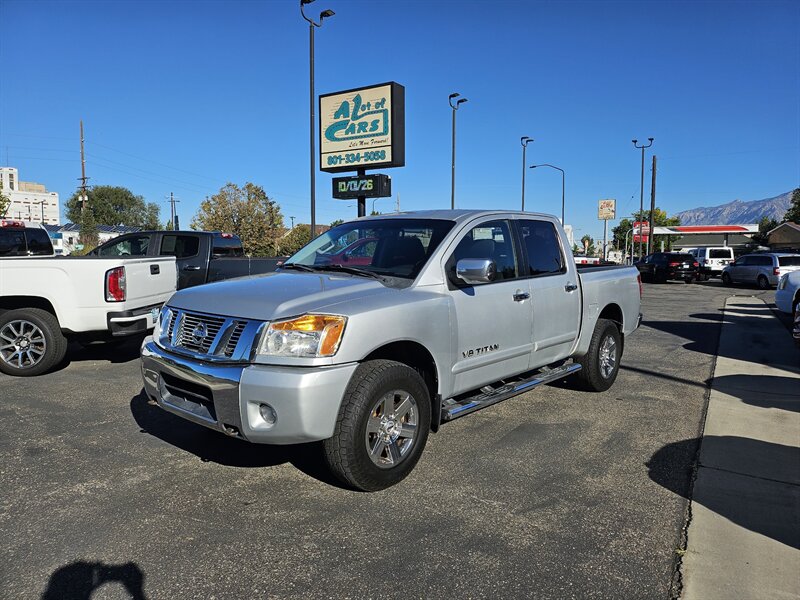 2012 Nissan Titan SV  