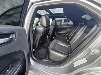 2018 Chrysler 300 S   - Photo 8 - Ogden, UT 84401