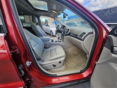 2011 Jeep Grand Cherokee Laredo   - Photo 10 - Ogden, UT 84401