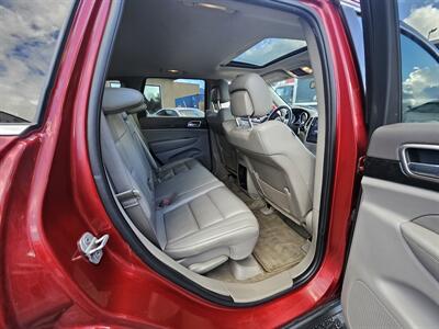 2011 Jeep Grand Cherokee Laredo   - Photo 8 - Ogden, UT 84401