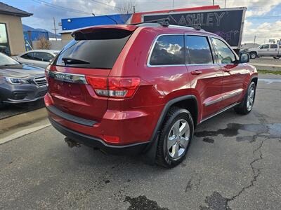 2011 Jeep Grand Cherokee Laredo   - Photo 3 - Ogden, UT 84401
