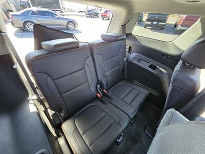 2023 GMC Acadia AT4   - Photo 12 - Ogden, UT 84401
