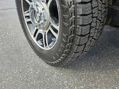 2011 Ford F-350 Super Duty XLT - Photo 5 - Ogden, UT 84401