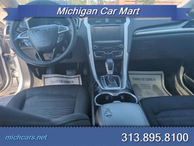 2016 Ford Fusion SE   - Photo 8 - Detroit, MI 48208