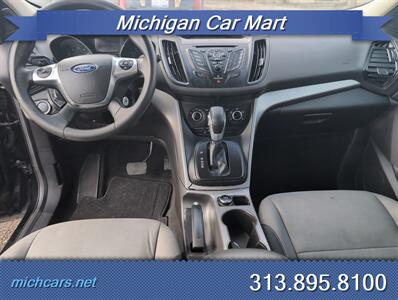 2015 Ford Escape SE   - Photo 8 - Detroit, MI 48208