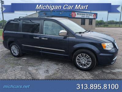 2015 Chrysler Town & Country Touring-L   - Photo 3 - Detroit, MI 48208