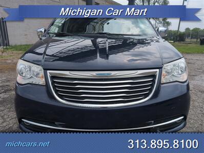 2015 Chrysler Town & Country Touring-L  