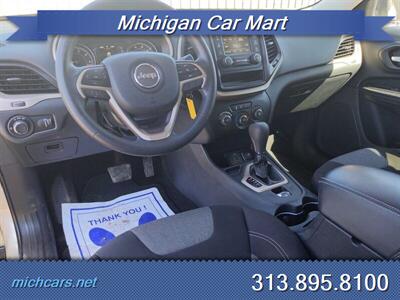 2014 Jeep Cherokee Sport   - Photo 12 - Detroit, MI 48208