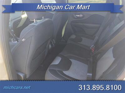 2014 Jeep Cherokee Sport   - Photo 10 - Detroit, MI 48208
