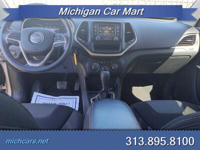 2014 Jeep Cherokee Sport   - Photo 17 - Detroit, MI 48208