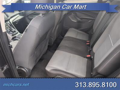 2014 Ford Escape SE - Photo 6 - Detroit, MI 48208