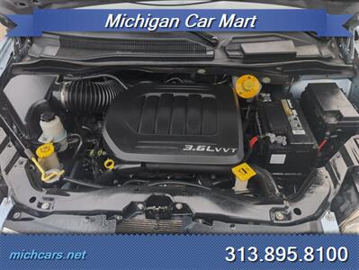 2016 Chrysler Town & Country Touring   - Photo 10 - Detroit, MI 48208