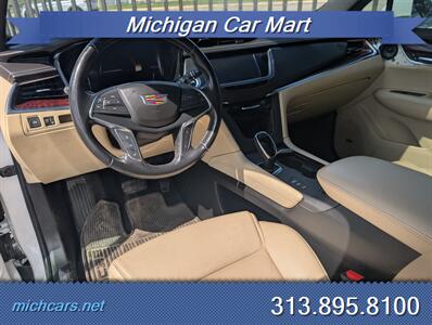 2019 Cadillac XT5 Luxury   - Photo 8 - Detroit, MI 48208