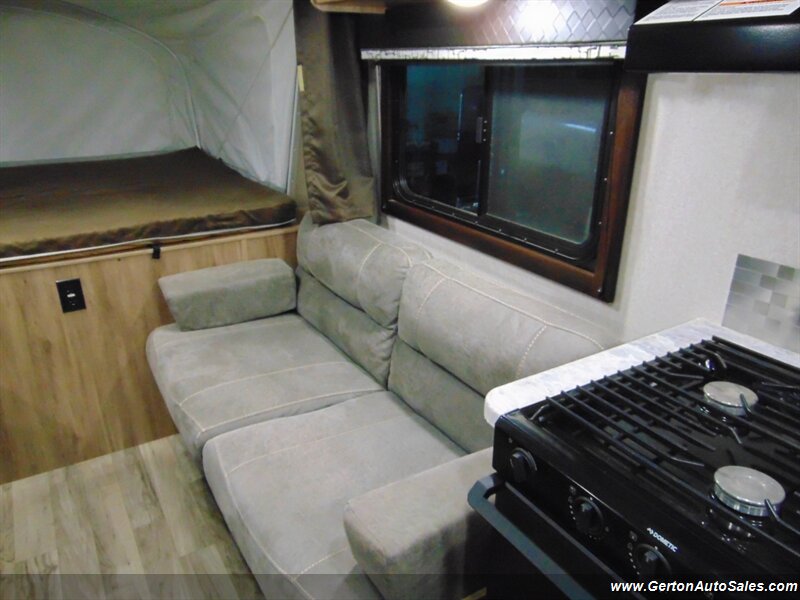 2019 Jayco Jay Feather X17Z - Photo 15 - Mount Vernon, IN 47620