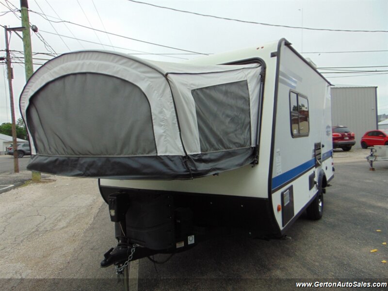 2019 Jayco Jay Feather X17Z - Photo 7 - Mount Vernon, IN 47620