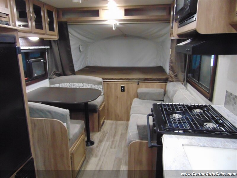 2019 Jayco Jay Feather X17Z - Photo 13 - Mount Vernon, IN 47620