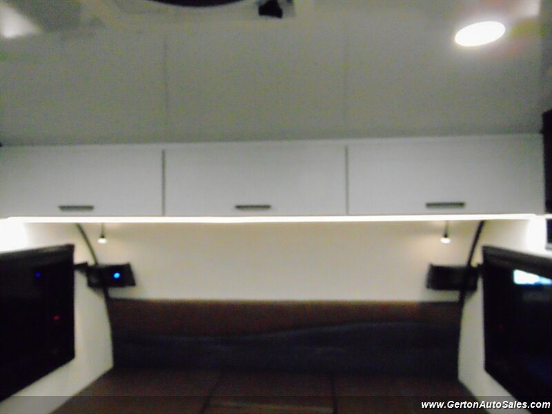 2027 Encore RV Venu 17TB Power Up Package - Photo 36 - Mount Vernon, IN 47620