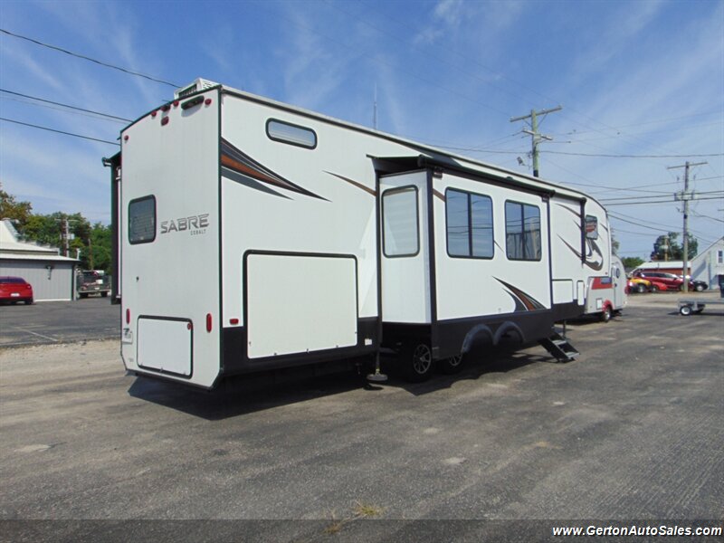 2023 Forest River Sabre Cobalt 350BH - Photo 3 - Mount Vernon, IN 47620