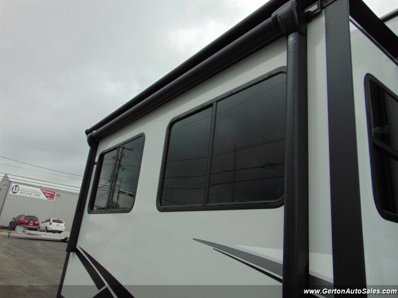 2021 Winnebago Voyage 3134RL - Photo 42 - Mount Vernon, IN 47620
