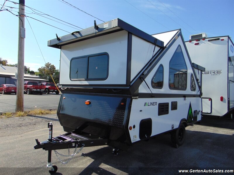2027 Aliner Expedition Rear Sofa - Photo 8 - Mount Vernon, IN 47620