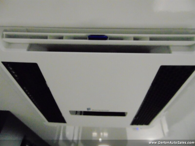 2027 Encore RV Venu 17TB Power Plus and Overland Packages - Photo 33 - Mount Vernon, IN 47620