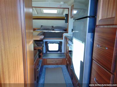 2025 Northern Lite 10-2 EX LE Dry Bath   - Photo 4 - Mount Vernon, IN 47620