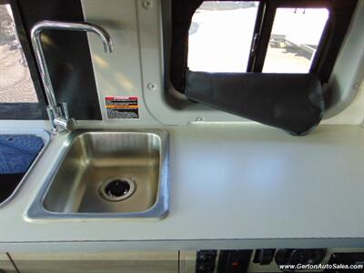 2024 Winnebago Solis Pocket 36B   - Photo 17 - Mount Vernon, IN 47620