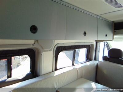 2024 Winnebago Solis Pocket 36B   - Photo 21 - Mount Vernon, IN 47620