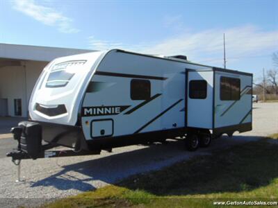 2023 WINNEBAGO Minnie 2630MLRK   - Photo 3 - Mount Vernon, IN 47620