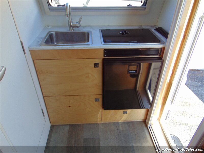 2021 Pleasant Valley NuCamp T@B 320S Boondock   - Photo 21 - Mount Vernon, IN 47620