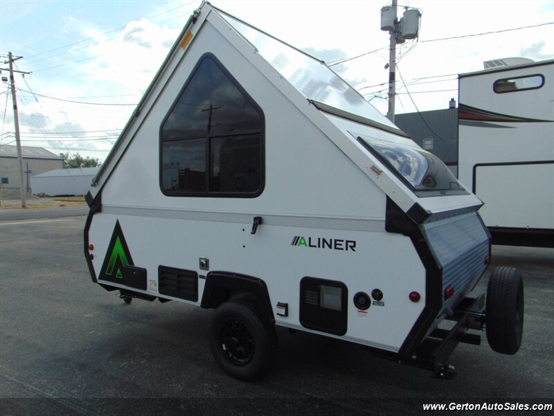 2027 Aliner Ranger 12 Rear Sofa - Photo 5 - Mount Vernon, IN 47620
