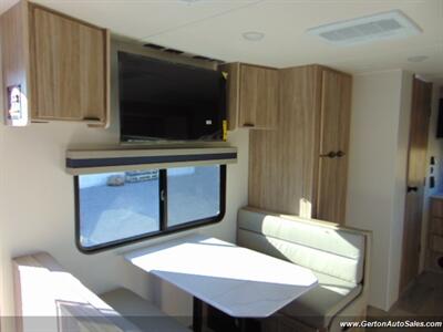 2024 Winnebago ACCESS 25ML   - Photo 13 - Mount Vernon, IN 47620