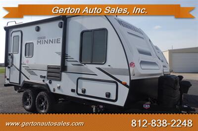 2022 WINNEBAGO MICRO MINNIE 1808FBS   - Photo 1 - Mount Vernon, IN 47620