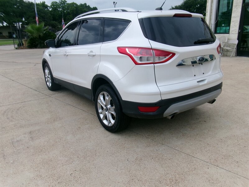 2014 Ford Escape Titanium - Photo 19 - Houston, TX 77040