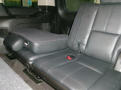2013 Chevrolet Tahoe LS   - Photo 26 - Houston, TX 77040