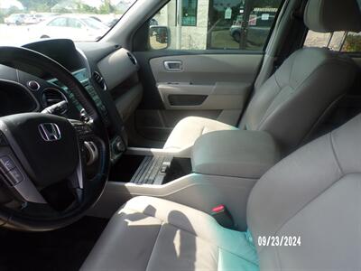 2009 Honda Pilot Touring w/Navi   - Photo 34 - Houston, TX 77040