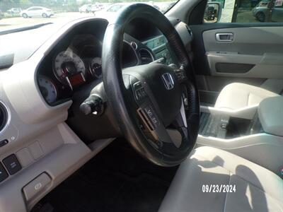 2009 Honda Pilot Touring w/Navi   - Photo 44 - Houston, TX 77040