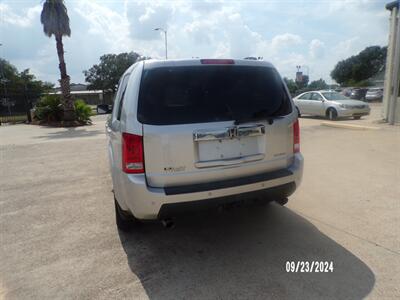 2009 Honda Pilot Touring w/Navi   - Photo 3 - Houston, TX 77040