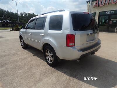 2009 Honda Pilot Touring w/Navi   - Photo 27 - Houston, TX 77040