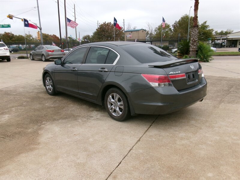 2012 Honda Accord LX-P photo 13