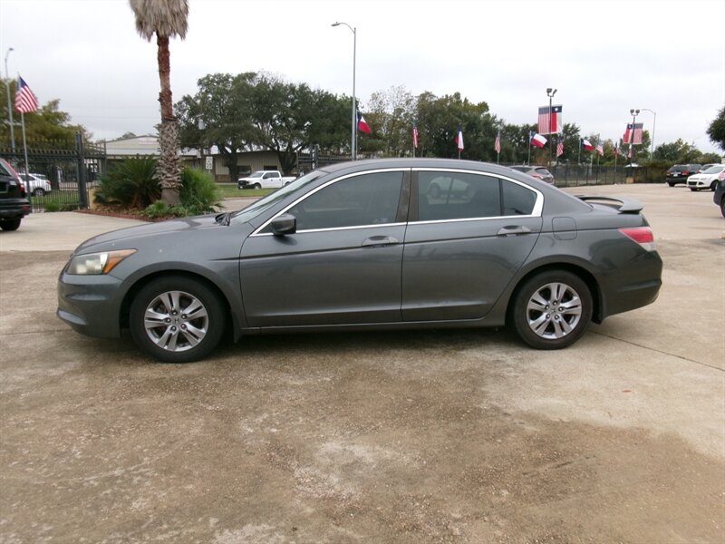 2012 Honda Accord LX-P photo 8