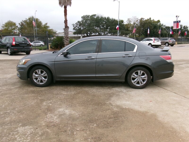 2012 Honda Accord LX-P photo 9